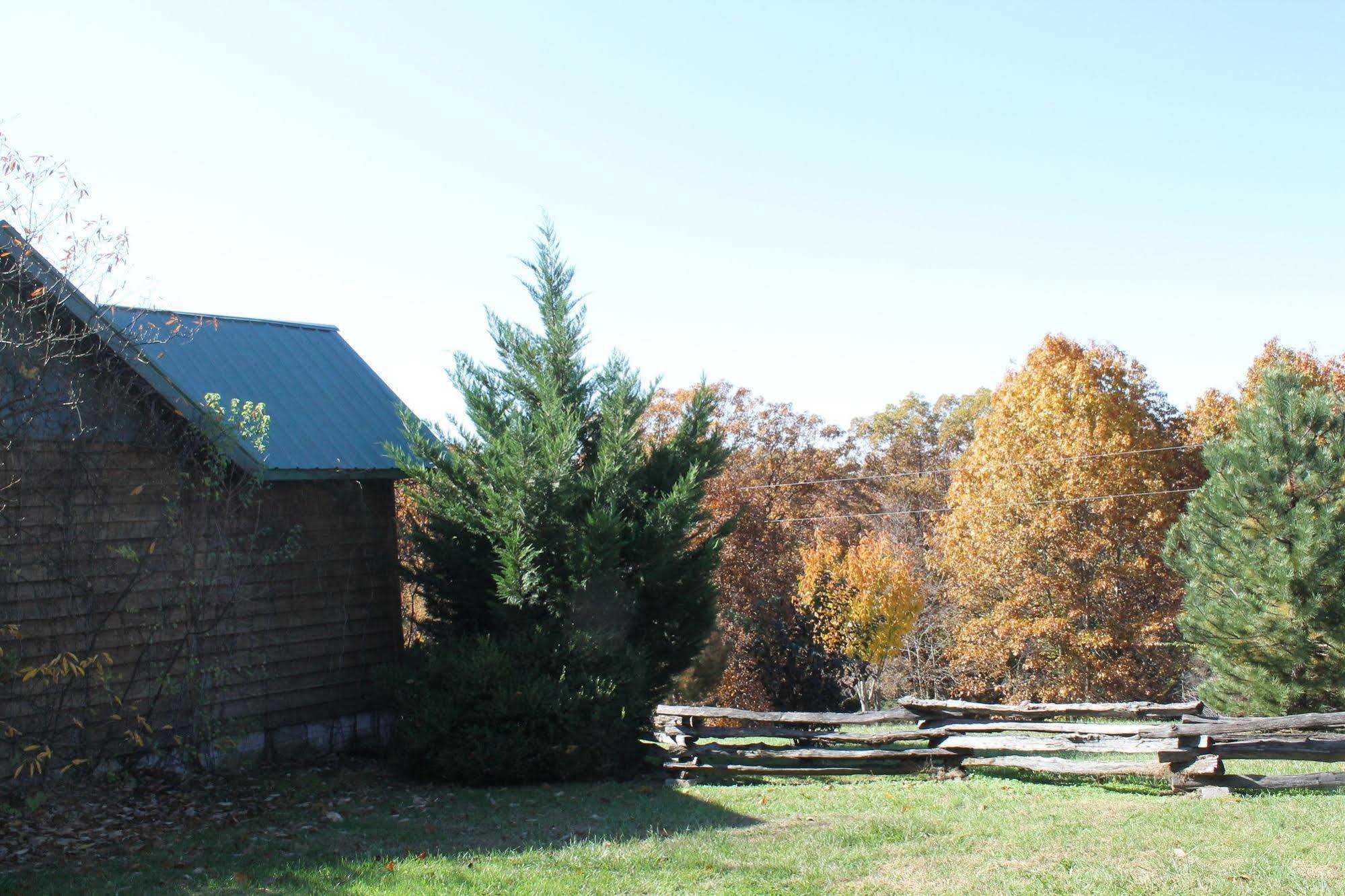 Bear Creek Lodge Cabin Resort Reeds Spring Exterior foto